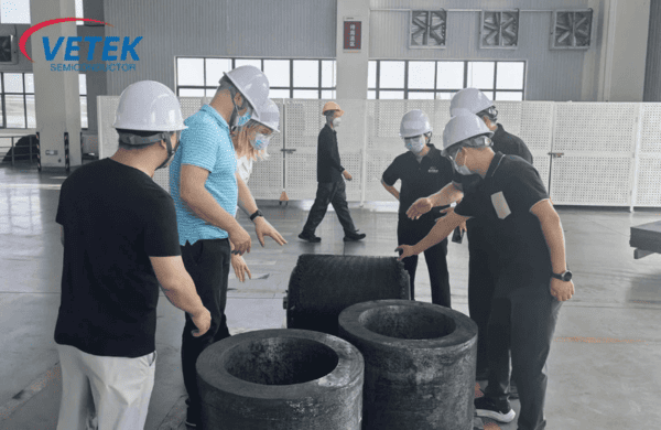 Приглашаем клиентов посетить завод Veteksemicon по производству изделий из углеродного волокна